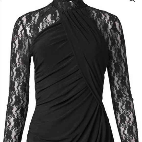 🙏🏼💓Just In 💓Surplice Top with Lace sleeves Size S Brand New Color Black - Picture 6 of 7